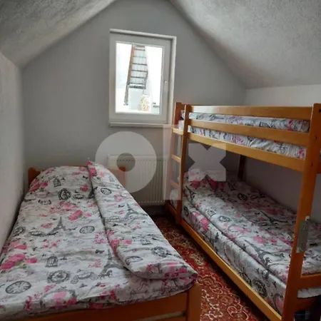 Vikendica Centar Ponijeri